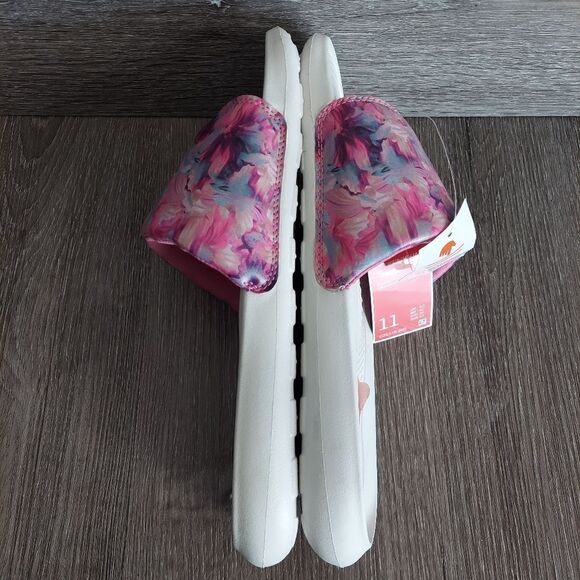 NEW Women's Victori One Slide Sandal Size 11 - Picture 4 of 7